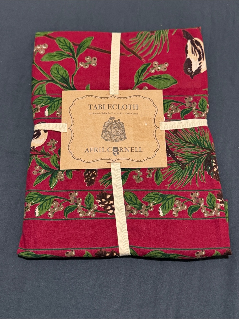 April Cornell Red and Green Holiday Tablecloth Pinecone Motif 70” Round